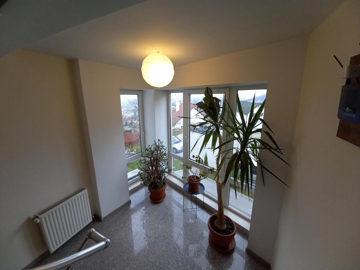 Pensiunea Riunione Braşov Buitenkant foto