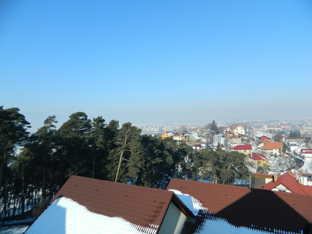 Pensiunea Riunione Braşov Buitenkant foto