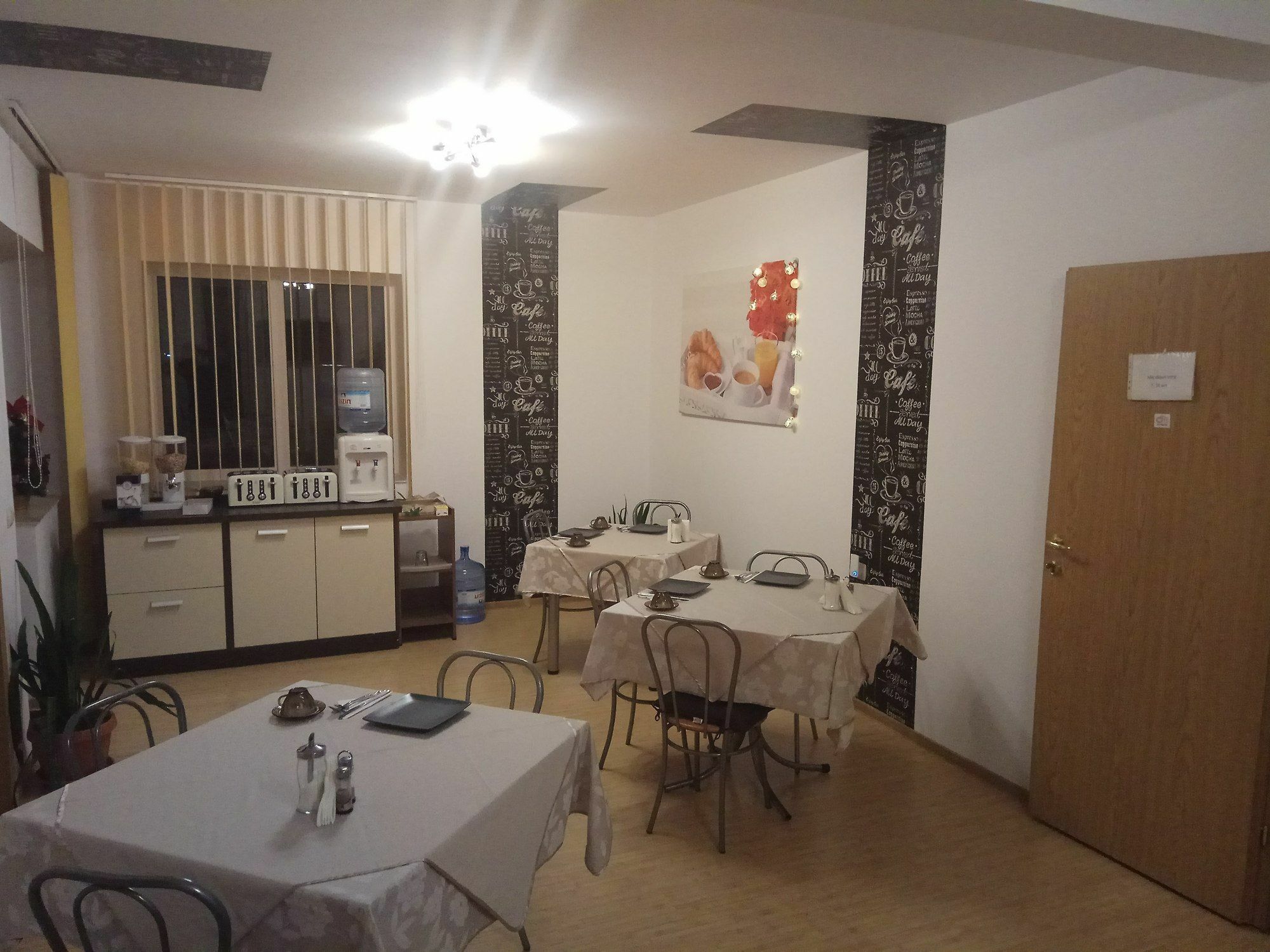 Pensiunea Riunione Braşov Buitenkant foto